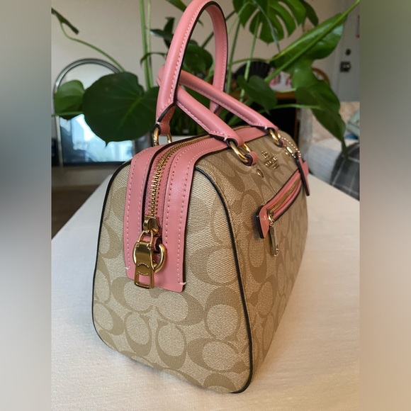 Coach Beige and Pink Women's Bag - Picture 5 of 9